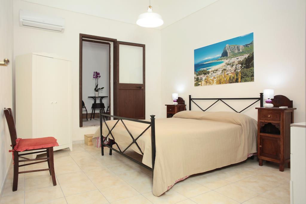 Residence Lion Сан Вито ло Капо Екстериор снимка