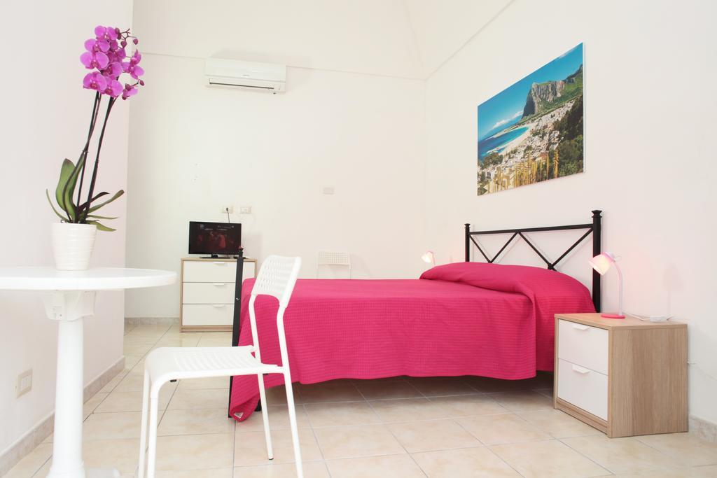 Residence Lion Сан Вито ло Капо Екстериор снимка